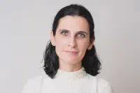 Photo of Laura Kovács